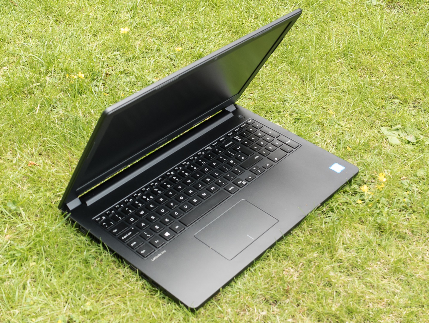 Laptop Dell 3570(i7-6500/ram 4G/SSD 128/FHD/VGA 920M