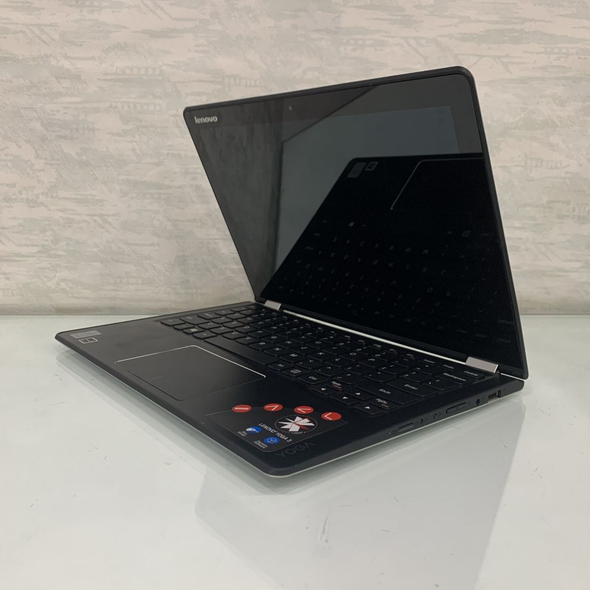 Laptop Lenovo Yoga 3 Pro 1370 M-5Y71/4GB/128GB SSD/13.3 QHD+ 